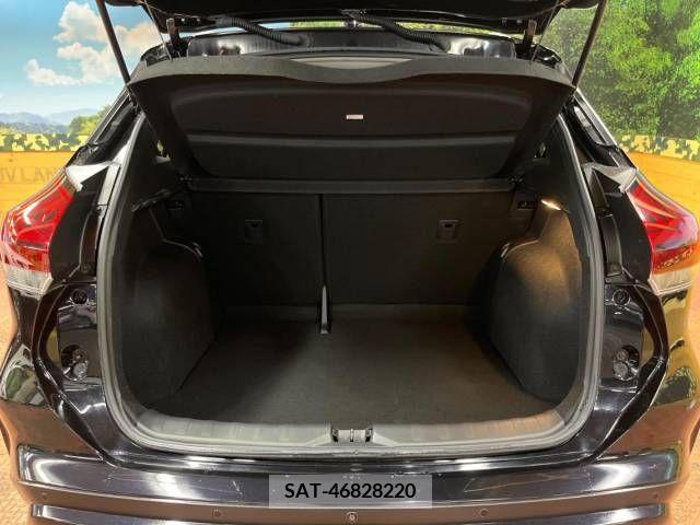 Nissan KICKS 2020-11 217609-10