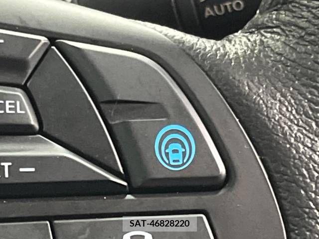 Nissan KICKS 2020-11 217609-5