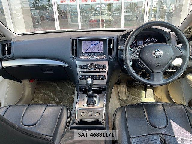 Nissan SKYLINE 2013-01 285211-1