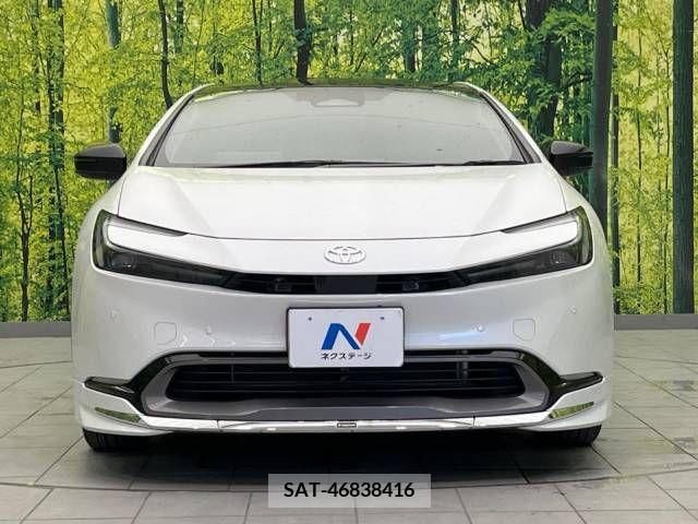Toyota PRIUS 2023-04 333169-14