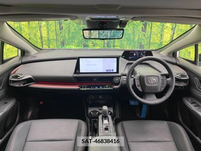 Toyota PRIUS 2023-04 333169-1
