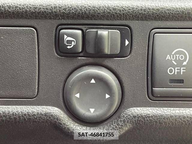Nissan NOTE 2012-11 345195-6