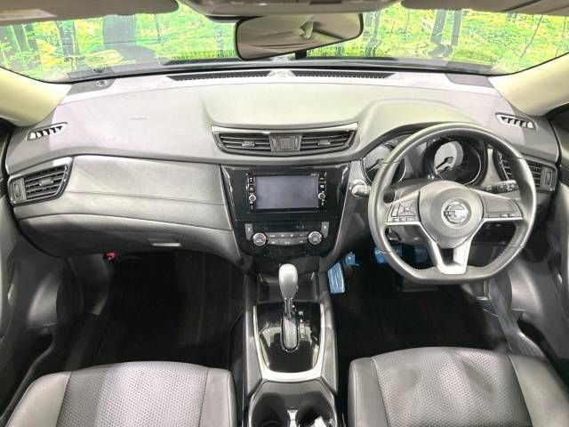 Nissan X-TRAIL 2019-02 191198-1