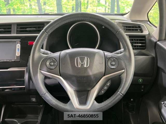 Honda FIT HYBRID 2014-04 396572-13