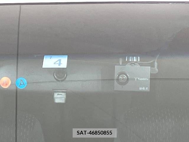 Honda FIT HYBRID 2014-04 396572-4