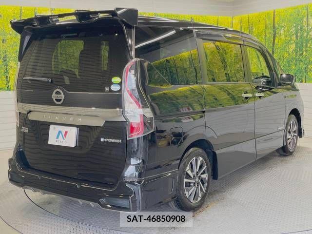 Nissan SERENA 2020-12 367691-18
