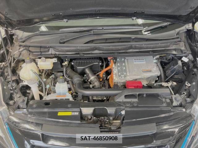 Nissan SERENA 2020-12 367691-19