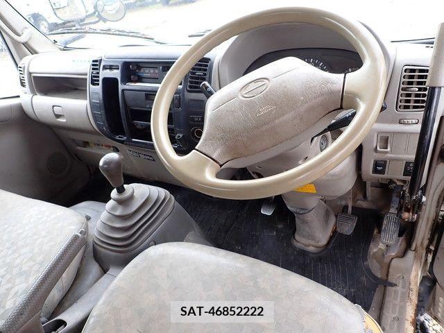 Hino DUTRO 2008-10 336176-1