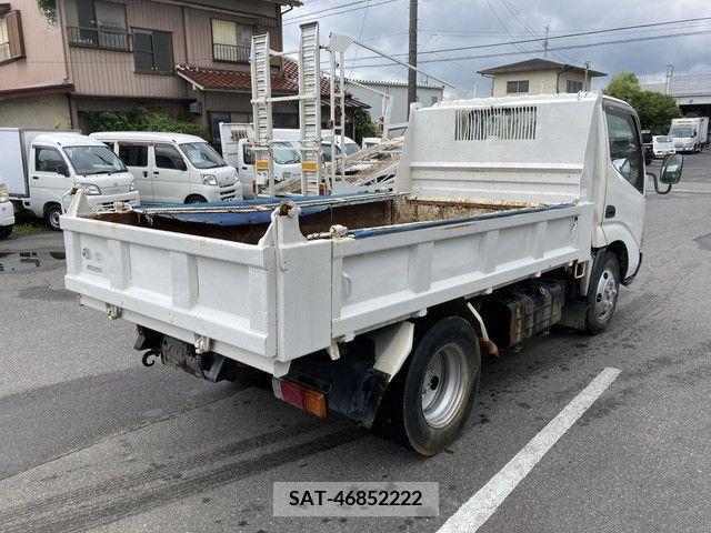 Hino DUTRO 2008-10 336176-4