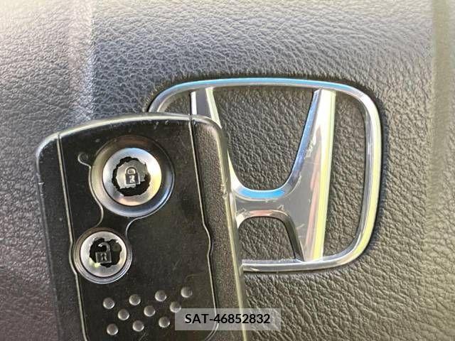 Honda FIT 2010-08 303283-4