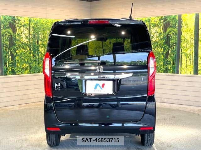 Honda N BOX 2022-04 341964-16