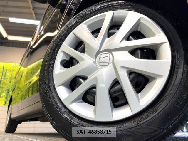Honda N BOX 2022-04 341964-14