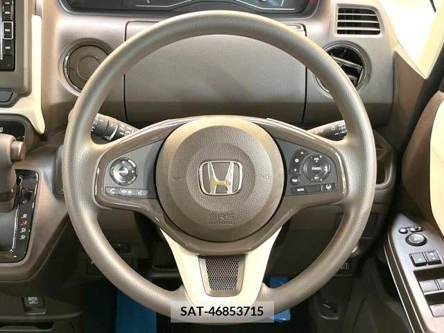 Honda N BOX 2022-04 341964-12