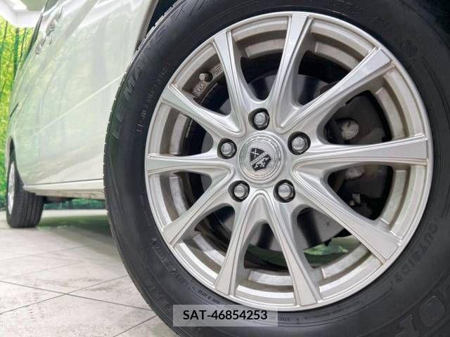 Nissan SERENA 2004-04 377062-13