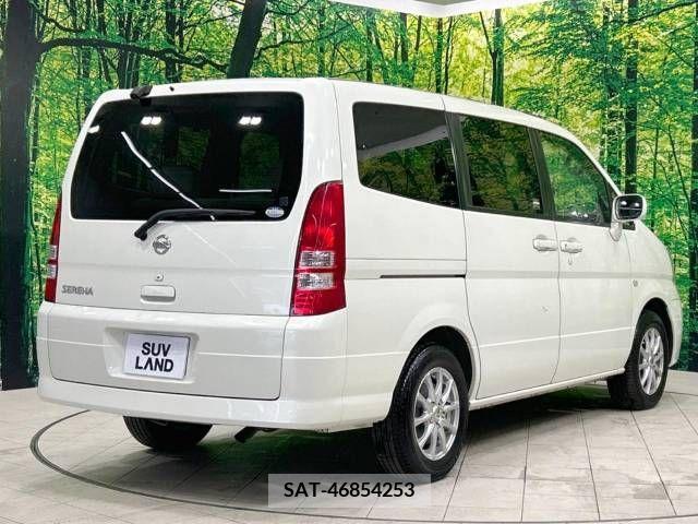 Nissan SERENA 2004-04 377062-17