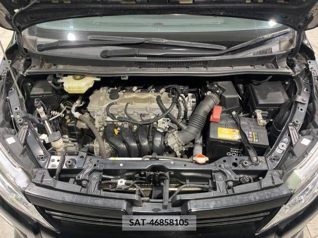 Toyota VOXY 2015-11 214706-19