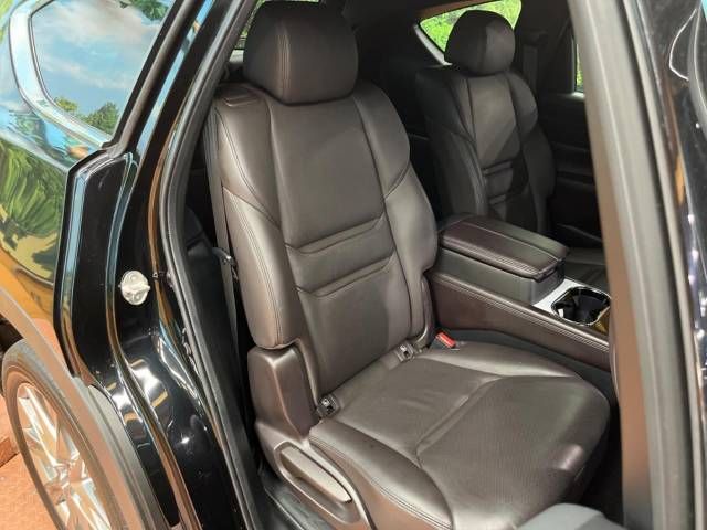Mazda CX-8 2018-06 7204-12