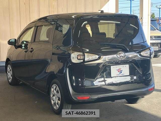 Toyota SIENTA 2015-10 285060-16