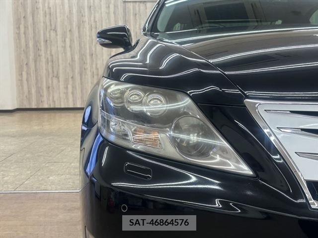 Lexus LS 2010-07 388380-9