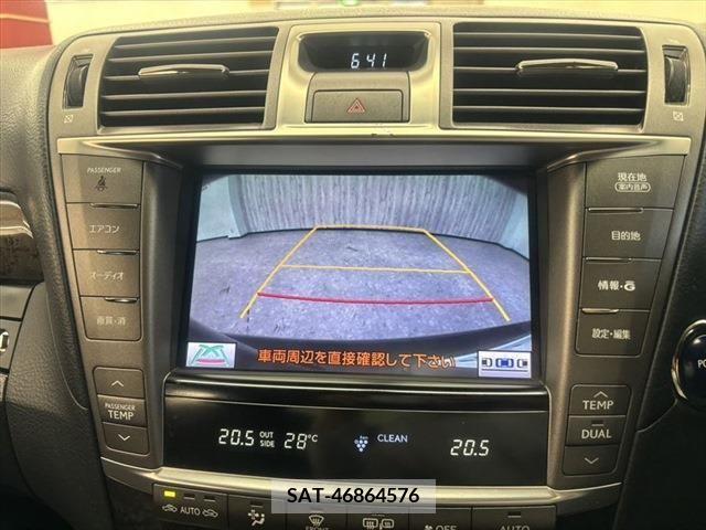 Lexus LS 2010-07 388380-27