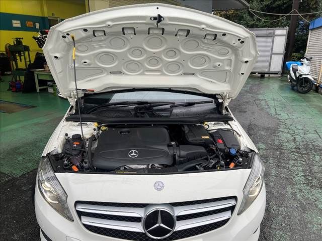 Mercedes Benz A-CLASS 2015-01 181020-23