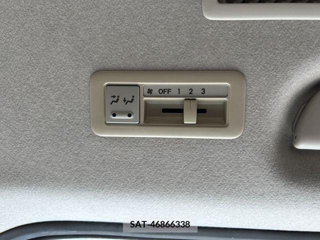 Mazda BIANTE 2015-02 293124-18