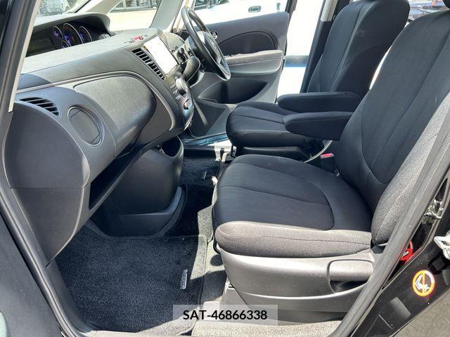 Mazda BIANTE 2015-02 293124-13