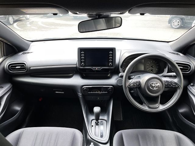Toyota YARIS 2020-06 190883-1