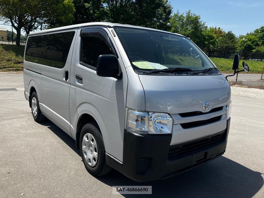 Toyota HIACE VAN 2017-05 258477-0
