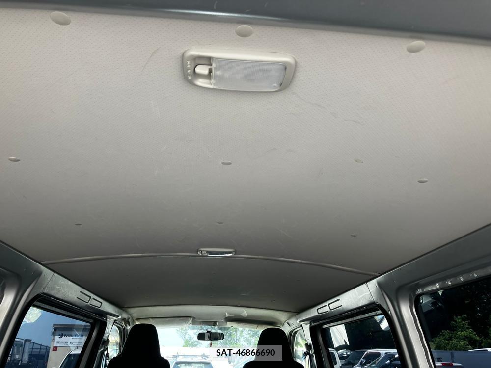 Toyota HIACE VAN 2017-05 258477-25