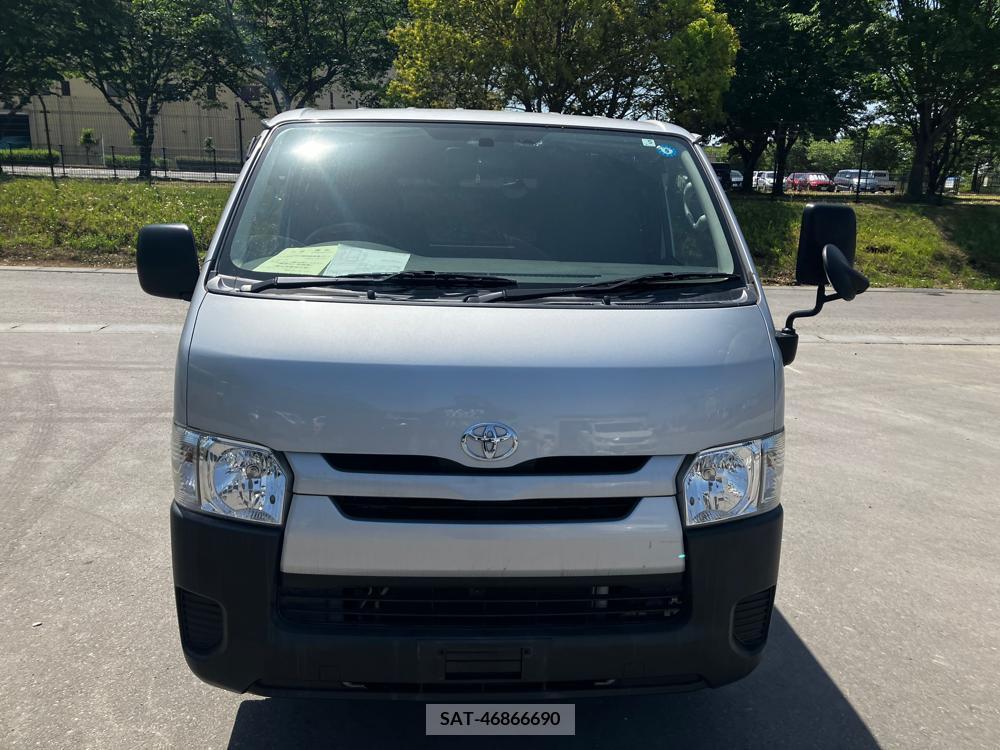 Toyota HIACE VAN 2017-05 258477-4