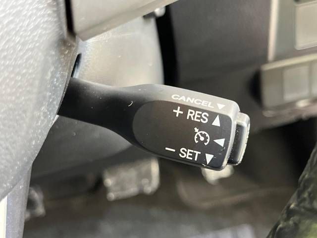 Toyota TANK 2018-10 10519-6