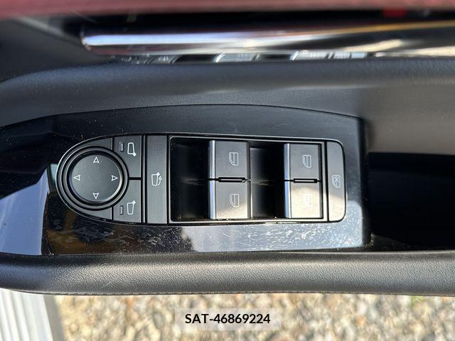 Mazda MAZDA3 2021-06 212591-11