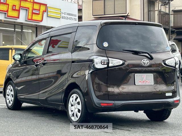 Toyota SIENTA 2015-07 298373-6