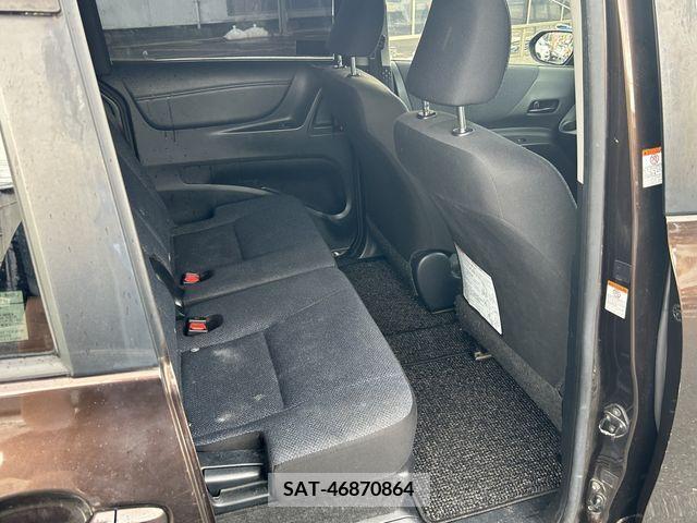 Toyota SIENTA 2015-07 298373-11
