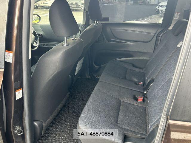 Toyota SIENTA 2015-07 298373-12