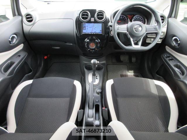 Nissan NOTE 2018-10 343596-1