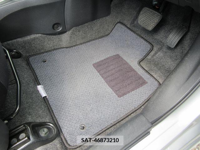 Nissan NOTE 2018-10 343596-25