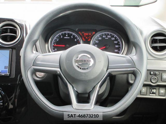 Nissan NOTE 2018-10 343596-24