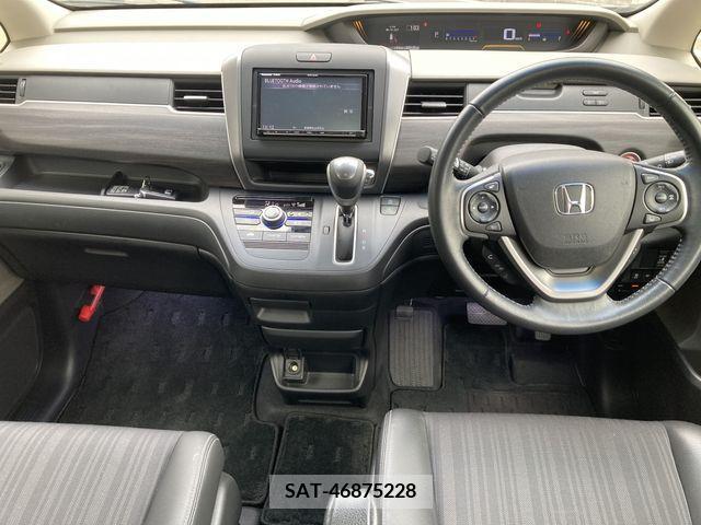 Honda FREED 2017-12 302928-1
