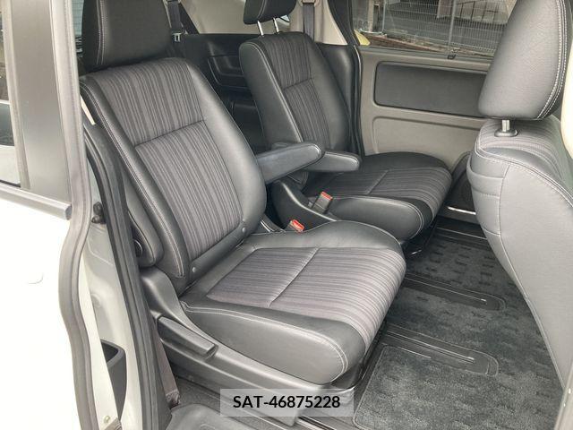 Honda FREED 2017-12 302928-6