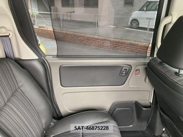 Honda FREED 2017-12 302928-11