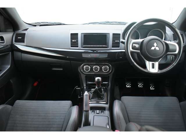 Mitsubishi LANCER 2016-03 21982-2