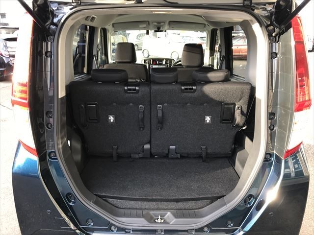 Toyota ROOMY 2018-03 27672-5