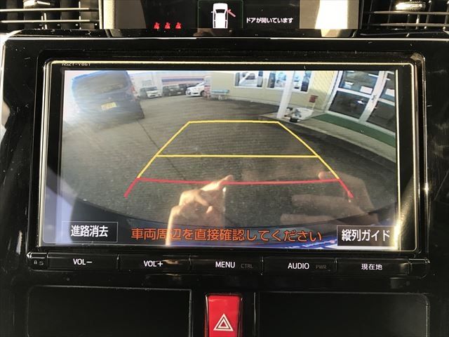 Toyota ROOMY 2018-03 27672-6