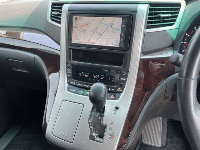 Toyota ALPHARD 2012-06 8298-8