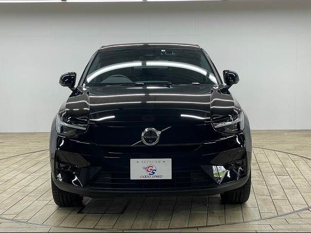 Volvo C40 2022-04 21318-11