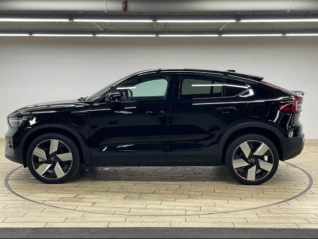 Volvo C40 2022-04 21318-14