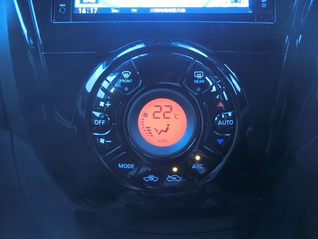 Nissan NOTE 2018-10 28285-9