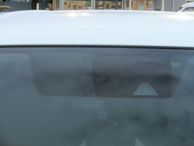 Nissan NOTE 2018-10 28285-14